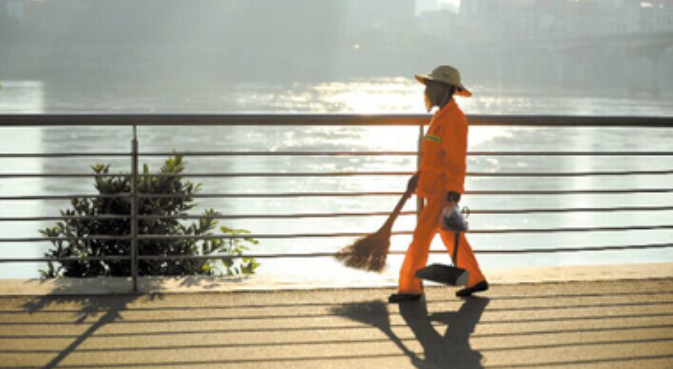 株洲蘆淞區(qū)白關鎮(zhèn)道路清掃保潔